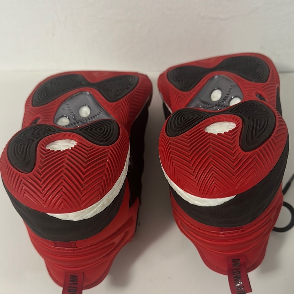 Basketball shoes size 11 | Adidas Marvel BYW select IF0006 Anthony - Picture 11 of 15